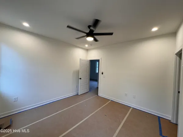 $2,000 | 110 Bethune Avenue, Aberdeen, NC 28315