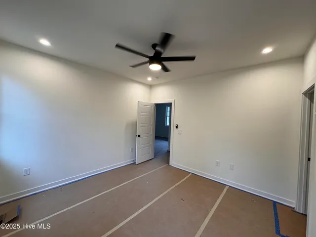 $2,000 | 110 Bethune Avenue, Aberdeen, NC 28315