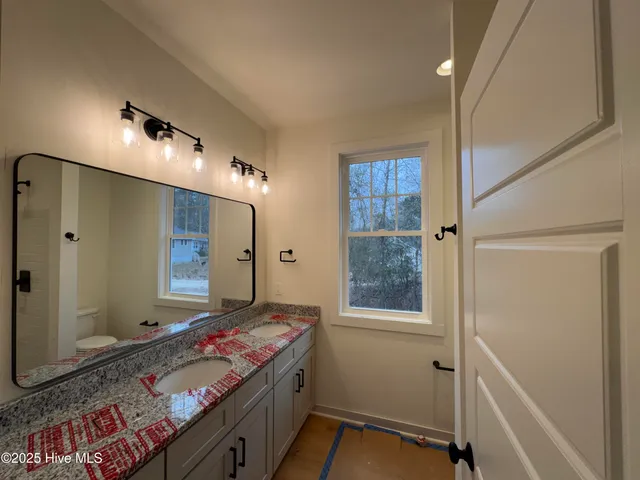 $2,000 | 110 Bethune Avenue, Aberdeen, NC 28315