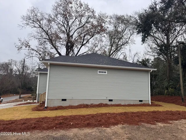 $2,000 | 110 Bethune Avenue, Aberdeen, NC 28315