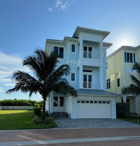 $3,649,000 | 4832 Watersong Way, Hutchinson Island, FL 34949