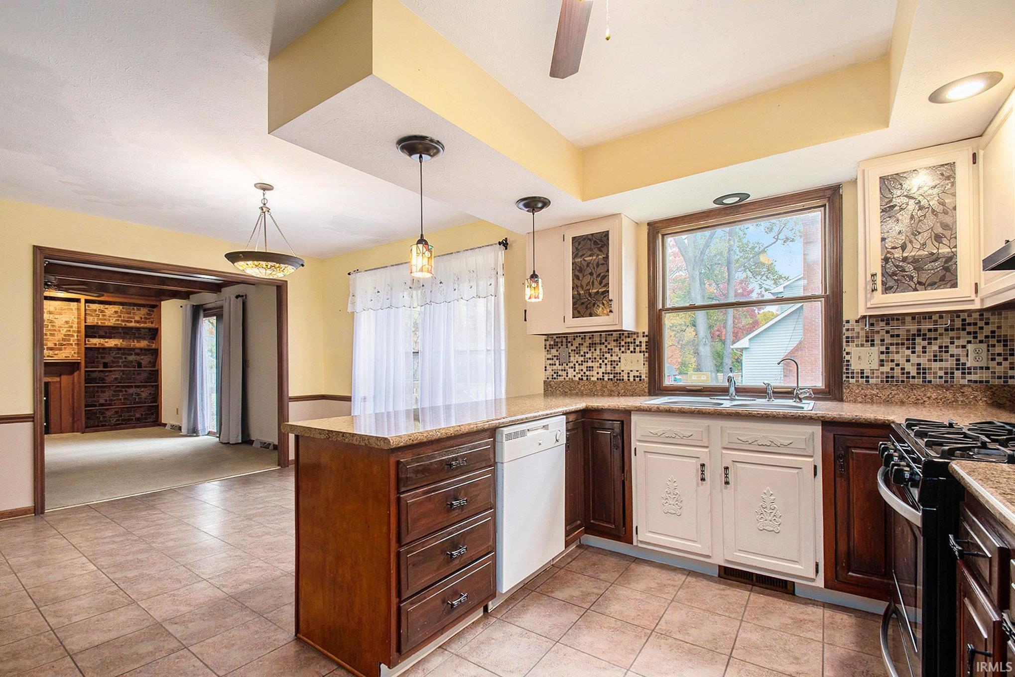 12276 Pennyroyal Lane Granger, IN 46530 - Photo 12 of 33