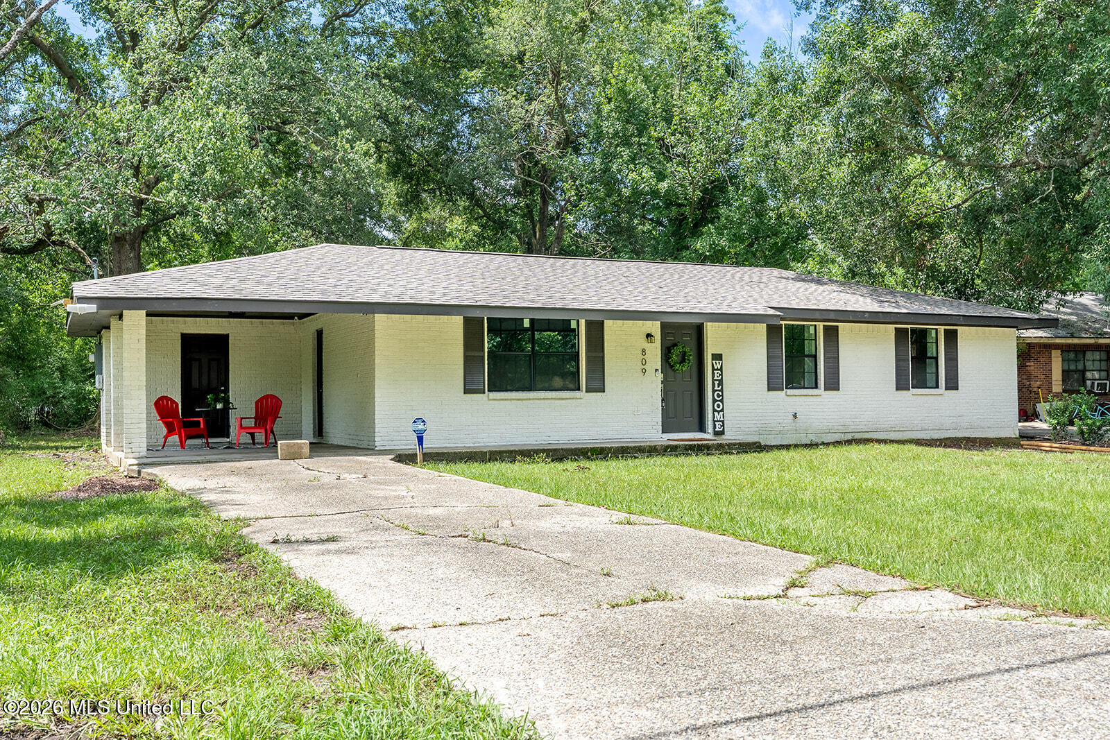 809 Jarrell Street Picayune, MS 39466 - Photo 3 of 41 C2_09615-HDR
