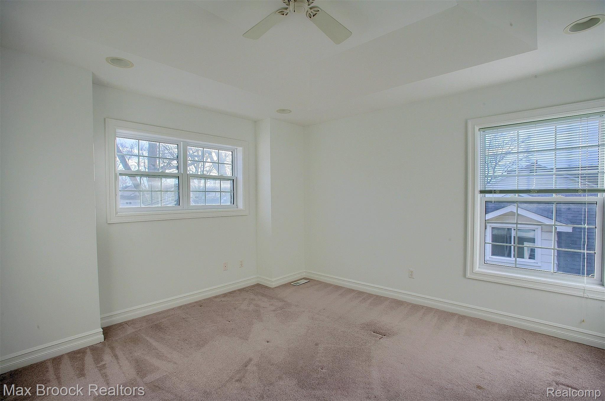 907 Ruffner Avenue Birmingham, MI 48009 - Photo 29 of 40 26-2nd Bedroom.jpg