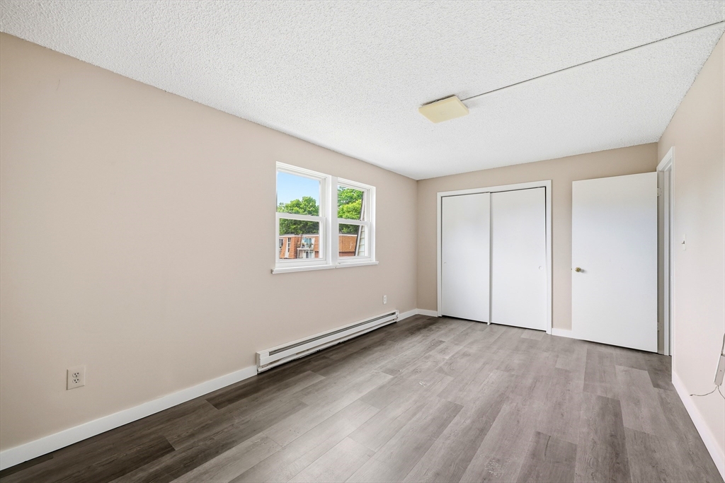 80 Damon Road, Unit 4302 Northampton, MA 01060 - Photo 20 of 25