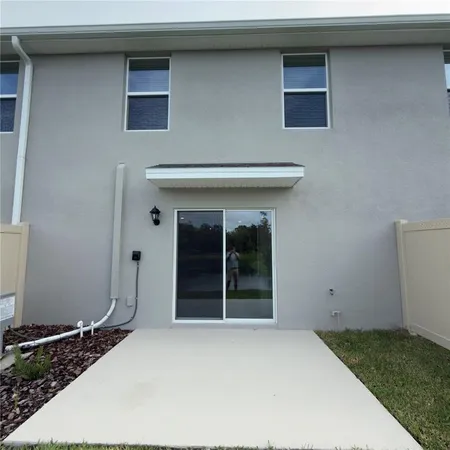 $2,000 | 542 Zinfandel Drive, Daytona Beach, FL 32117