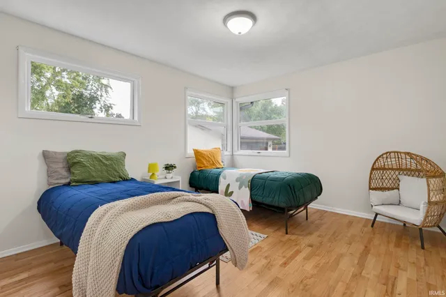 $299,900 | 507 North Oakland Avenue, Mishawaka, IN 46544