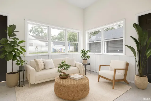 $299,900 | 507 North Oakland Avenue, Mishawaka, IN 46544