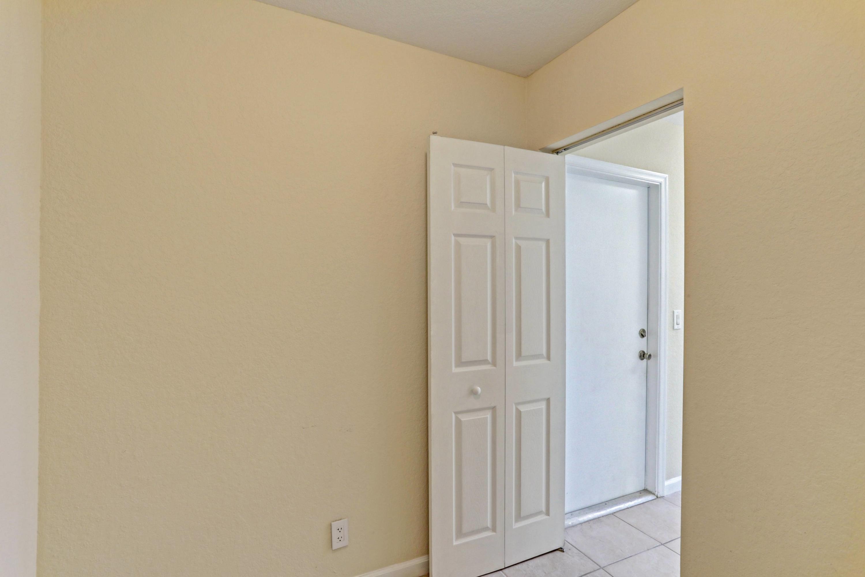 2009 Little Torch Street Riviera Beach, FL 33407 - Photo 36 of 79 34_320a6204_5_6_7_8