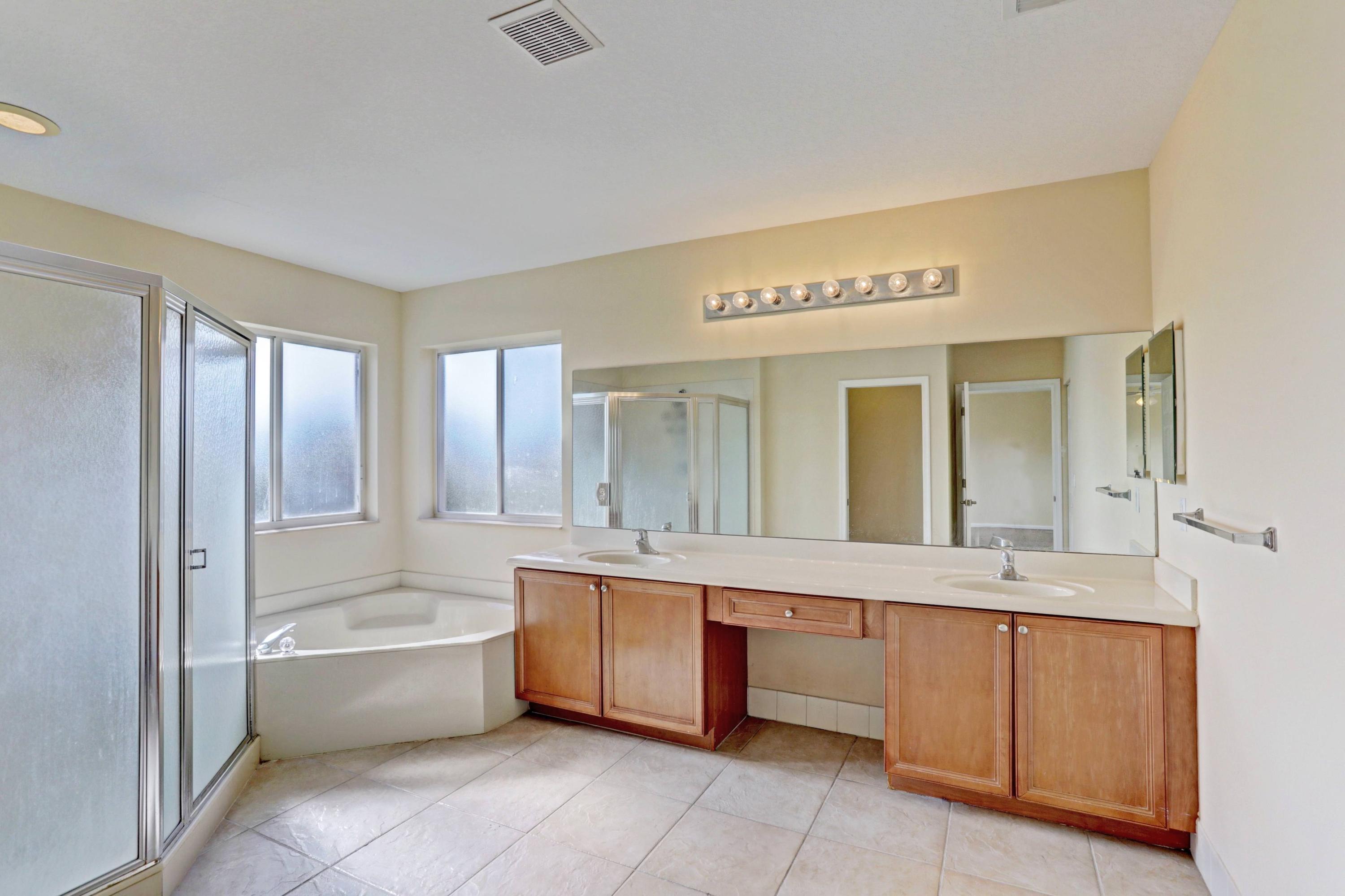 2009 Little Torch Street Riviera Beach, FL 33407 - Photo 57 of 79 55_320a6219_20_21_22_23