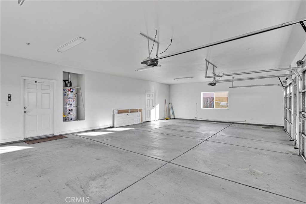 15831 Rimrock Road Apple Valley, CA 92307 - Photo 21 of 53