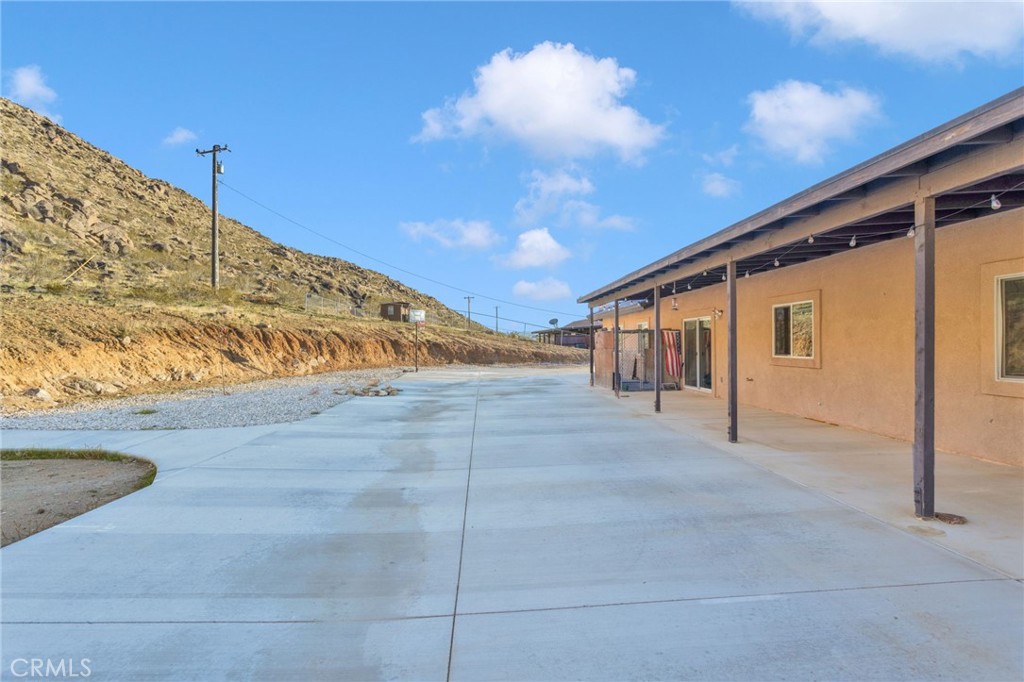 15831 Rimrock Road Apple Valley, CA 92307 - Photo 40 of 53