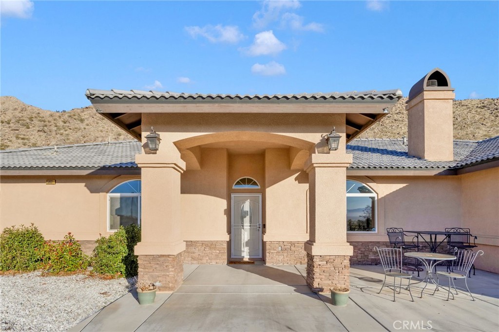 15831 Rimrock Road Apple Valley, CA 92307 - Photo 5 of 53