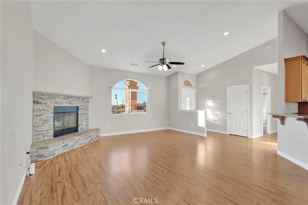 15831 Rimrock Road Apple Valley, CA 92307 - Photo 7 of 53