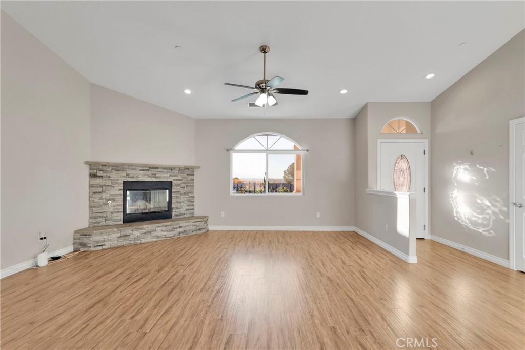 15831 Rimrock Road Apple Valley, CA 92307 - Photo 8 of 53