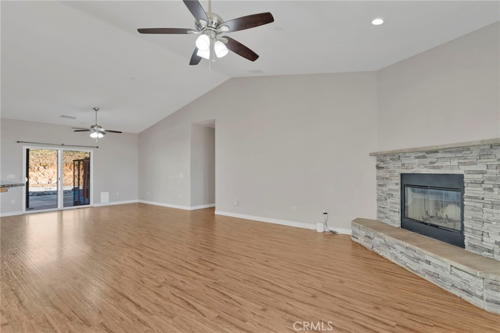 15831 Rimrock Road Apple Valley, CA 92307 - Photo 10 of 53