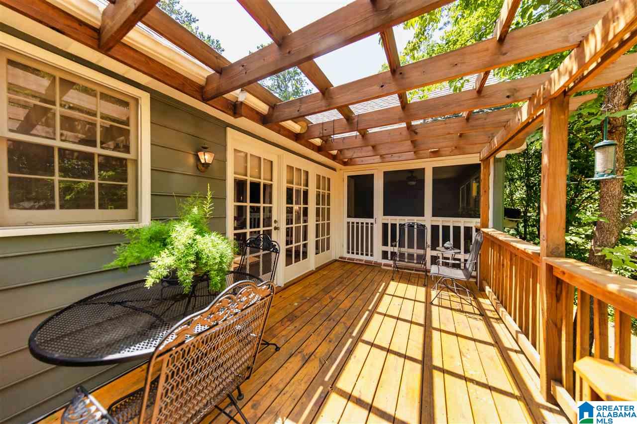 2612 Southminster Road Birmingham, AL 35243 - Photo 3 of 35