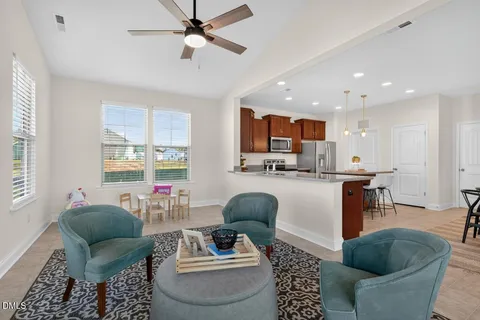 $384,900 | 540 Oak Holly Lane, Zebulon, NC 27597