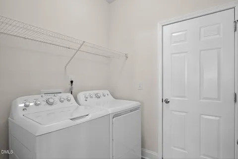 $384,900 | 540 Oak Holly Lane, Zebulon, NC 27597