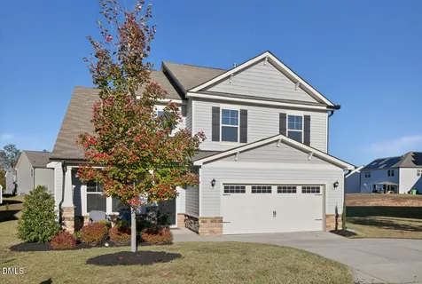 $384,900 | 540 Oak Holly Lane, Zebulon, NC 27597