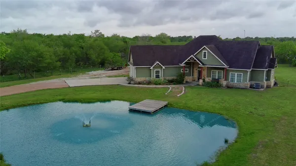 $680,000 | 2015 Skrivanek Road, Sealy, TX 77474