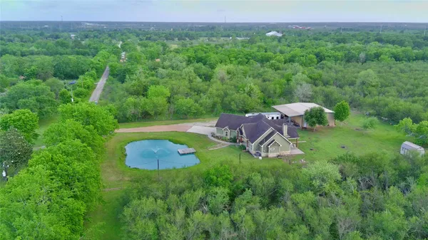 $680,000 | 2015 Skrivanek Road, Sealy, TX 77474
