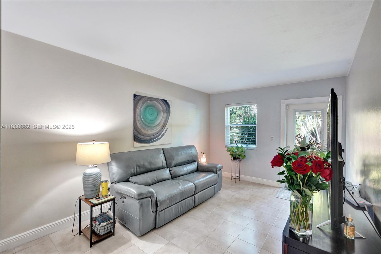 2258 Southwest 15th Street Miami, FL 33145 - Photo 20 of 64