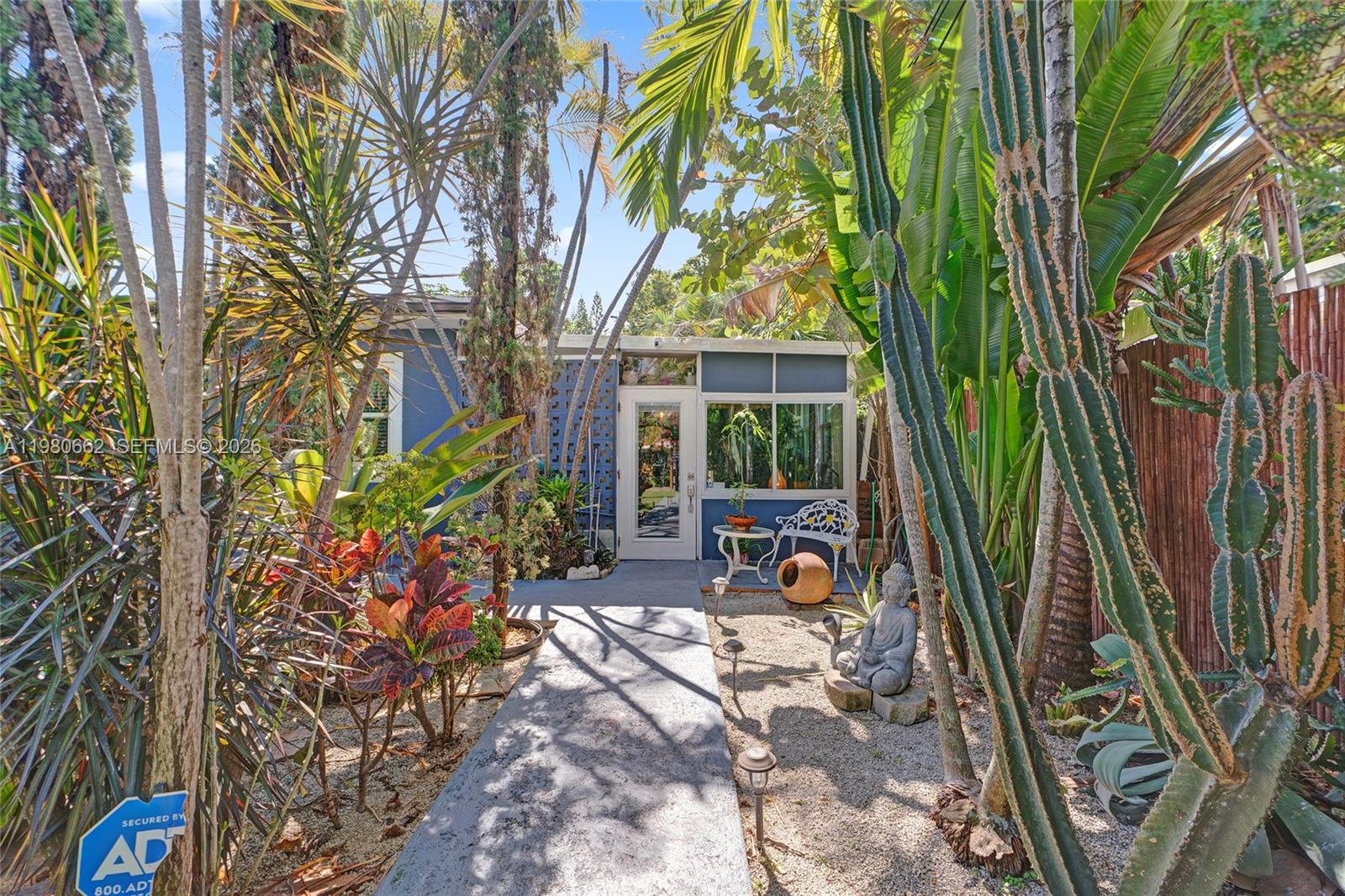 2258 Southwest 15th Street Miami, FL 33145 - Photo 5 of 64