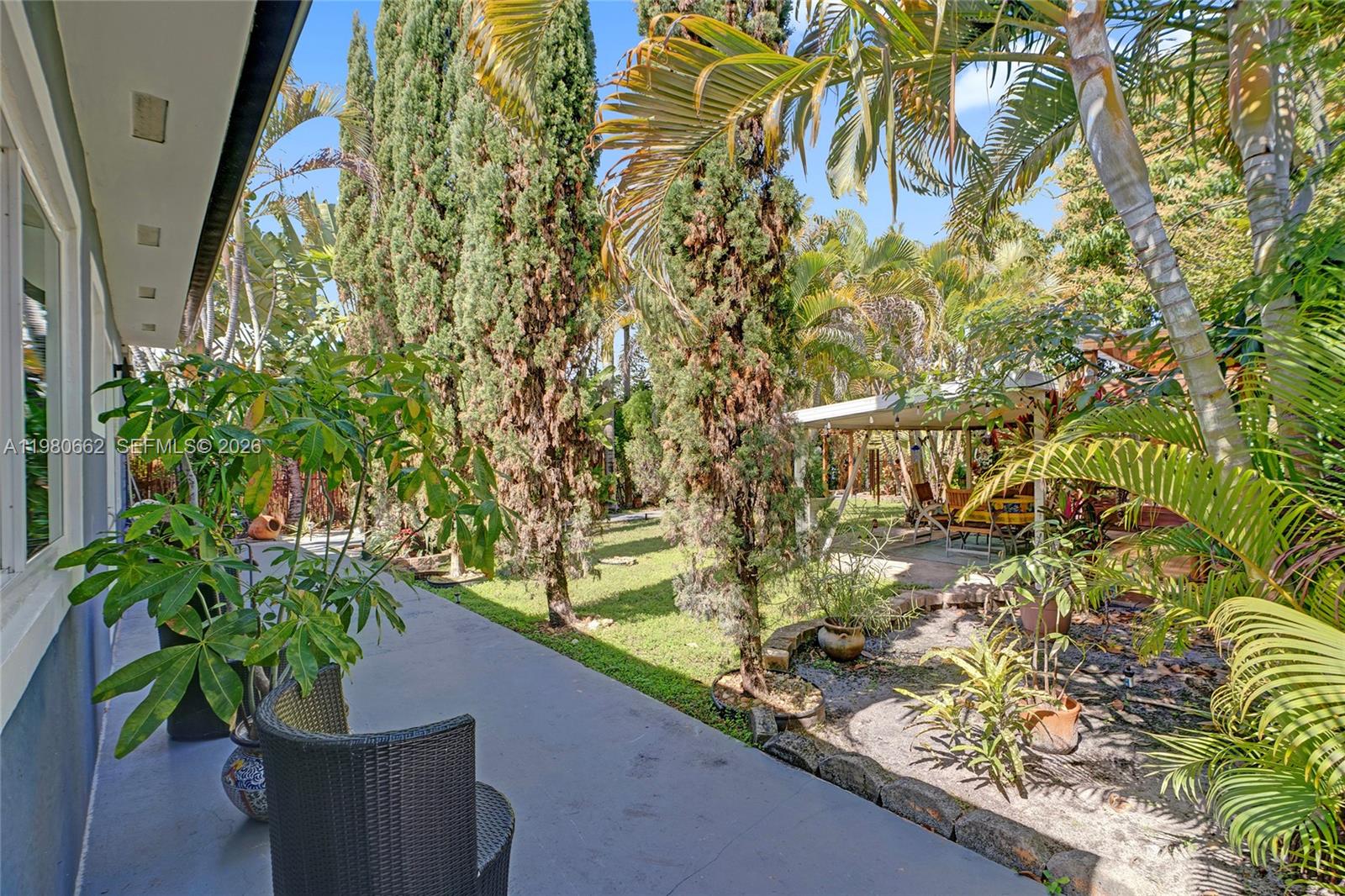 2258 Southwest 15th Street Miami, FL 33145 - Photo 7 of 64