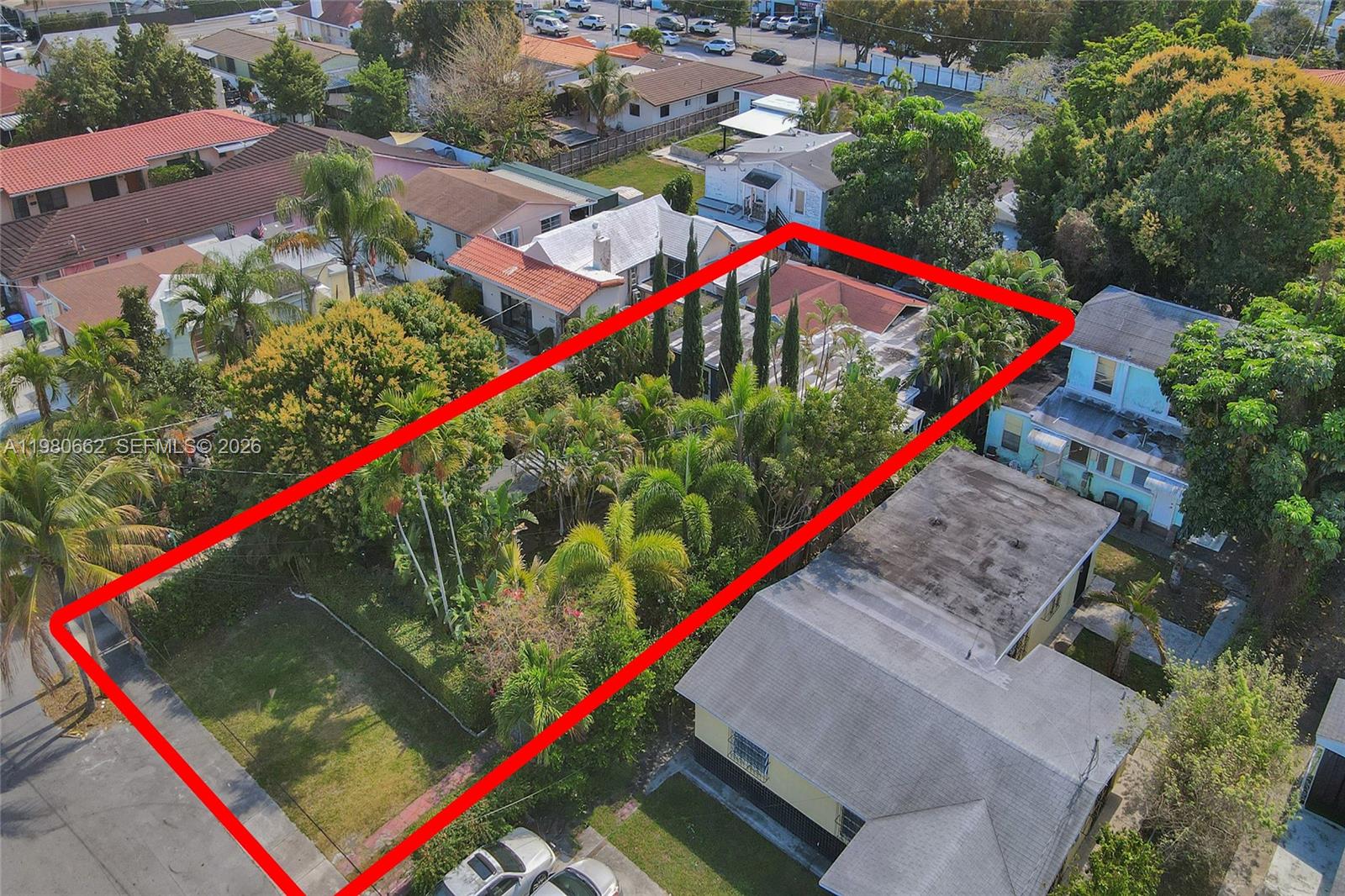 2258 Southwest 15th Street Miami, FL 33145 - Photo 9 of 64