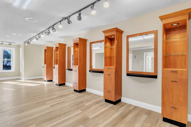 $298,000 | 2166-2168 Main Street, Three Rivers, MA 01080