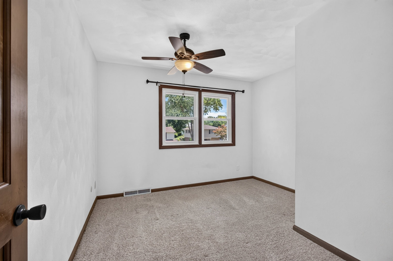 4314 Spring Street Davenport, IA 52807 - Photo 39 of 58