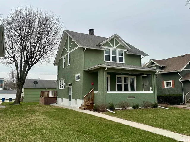 $147,500 | 811 7th Avenue South, S, IA 52732