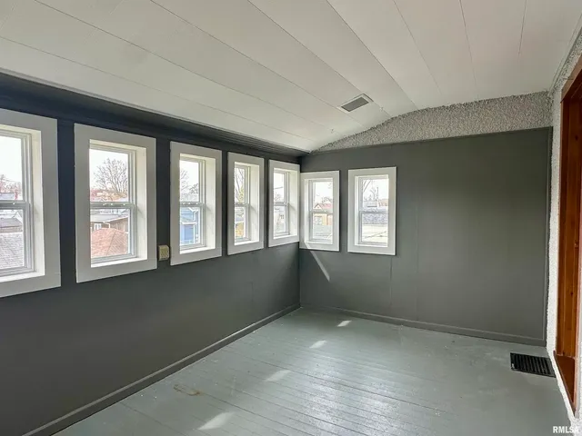 $147,500 | 811 7th Avenue South, S, IA 52732