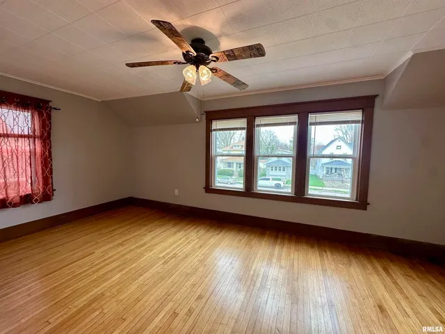 $147,500 | 811 7th Avenue South, S, IA 52732