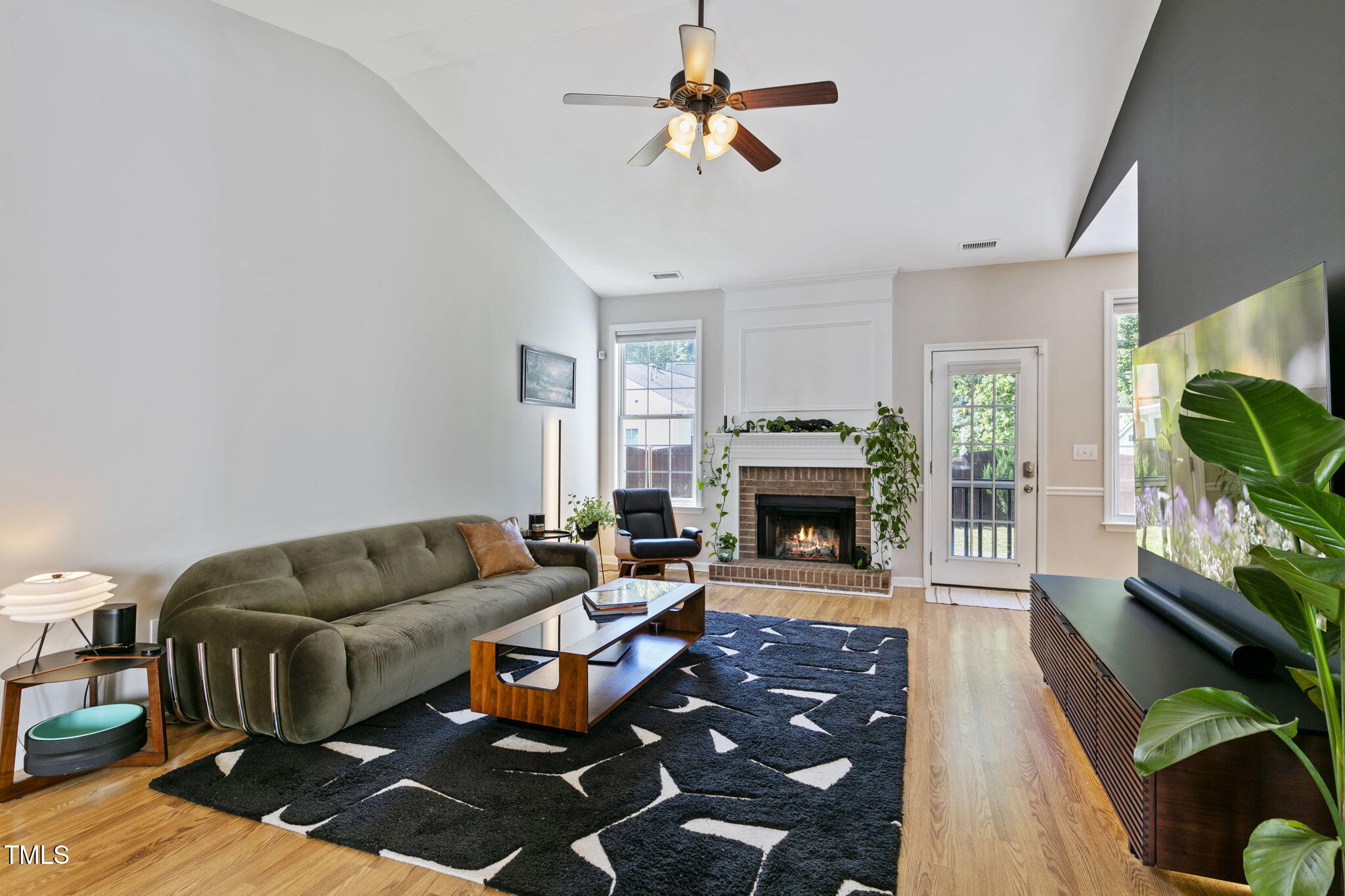 1205 Haventree Road Durham, NC 27713 - Photo 5 of 31 9-web-or-mls-1205-haventree-road-durham-