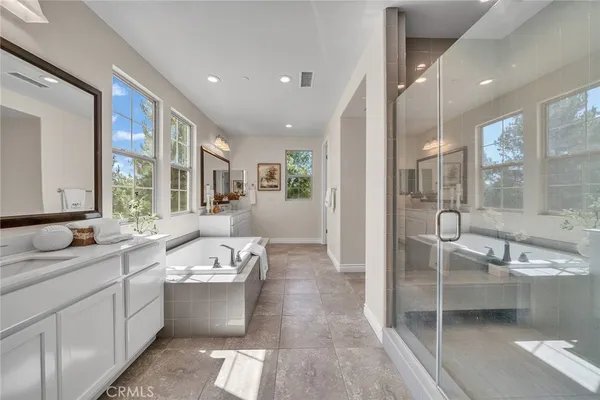 $3,880,000 | 60 Sherwood, Irvine, CA 92620