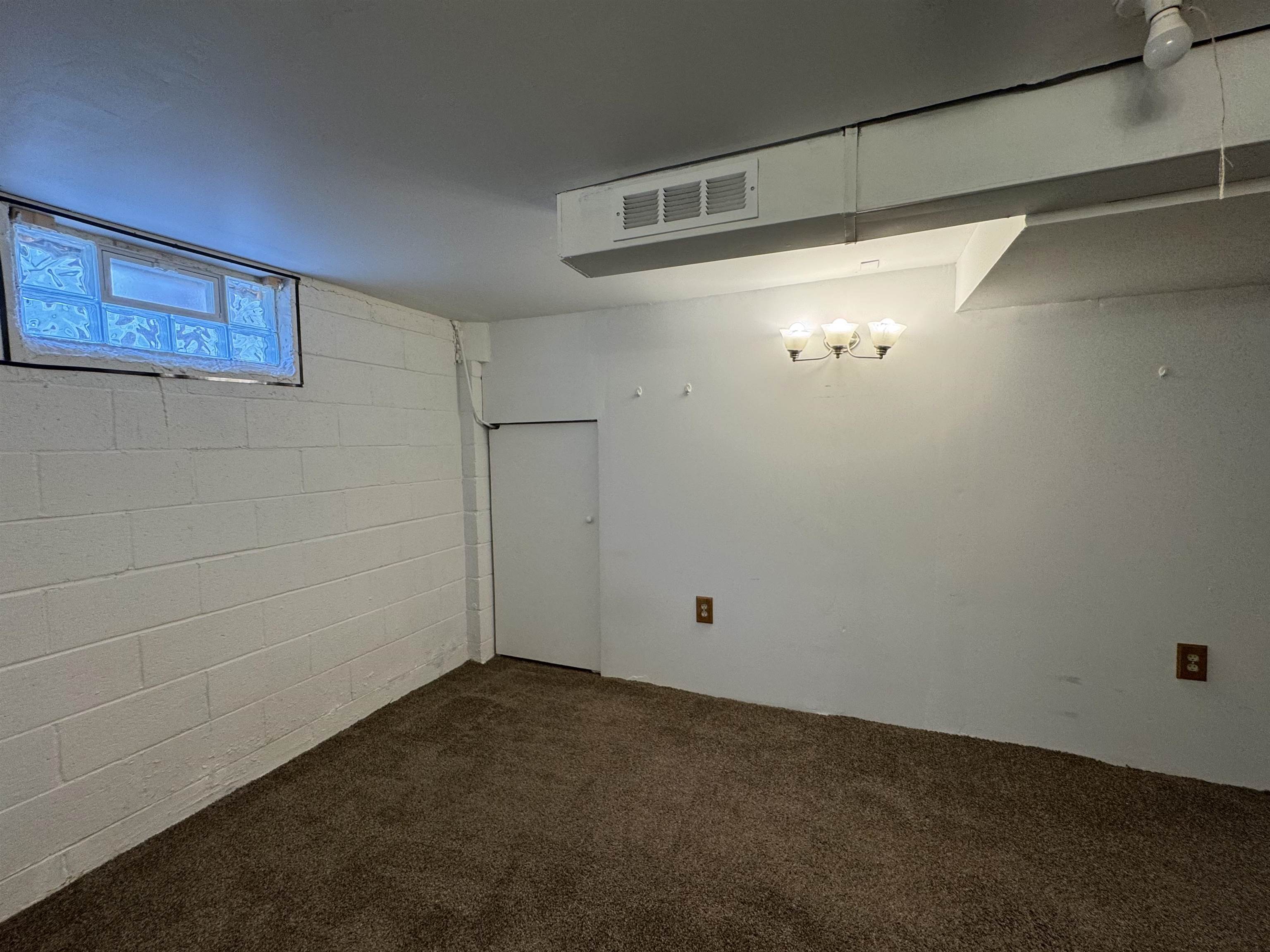 1068 South Graham Road Flint, MI 48532 - Photo 41 of 46