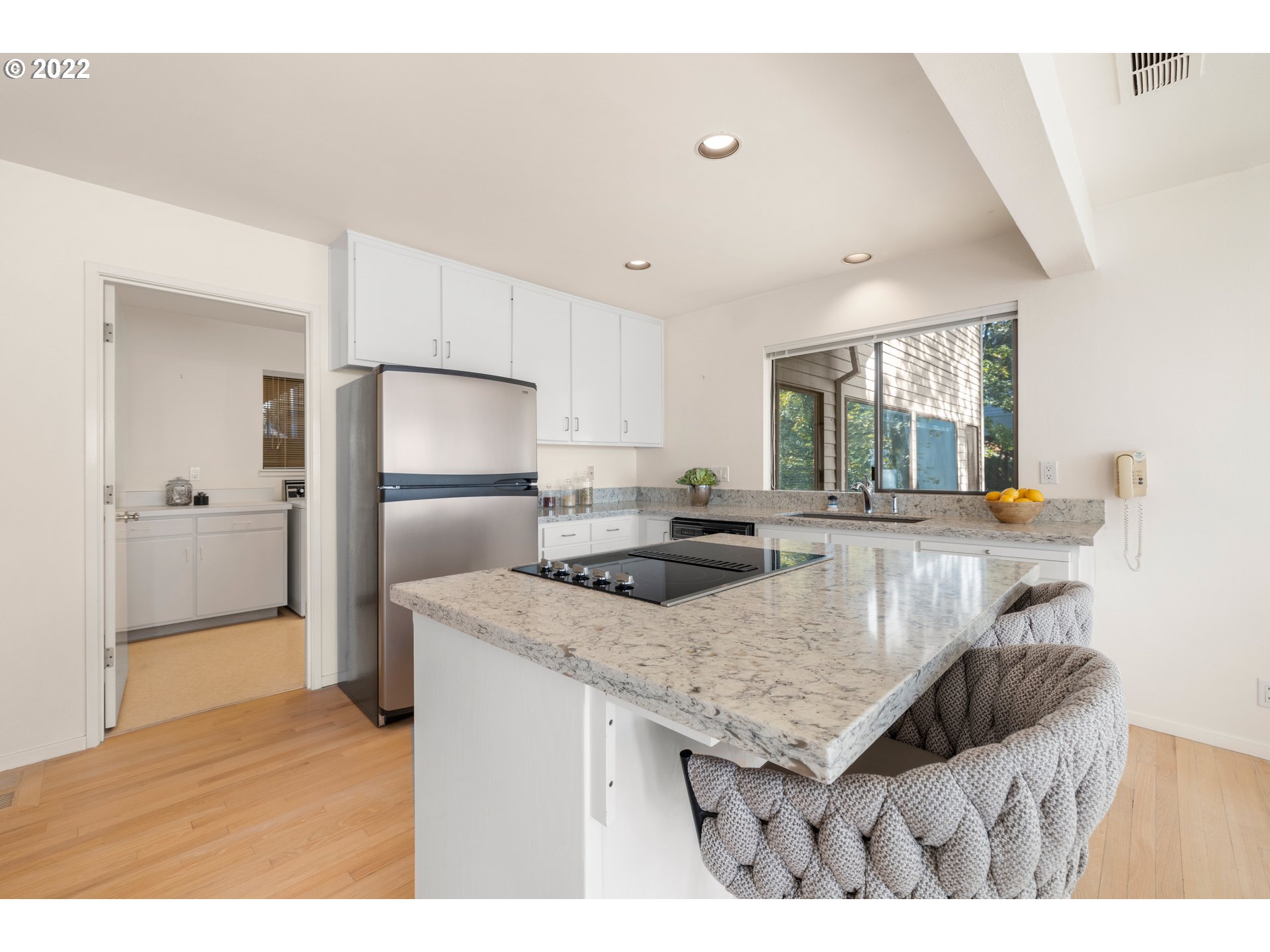 3224 Southwest Fairmount Boulevard Portland, OR 97239 - Photo 11 of 32 Gallery Image 11