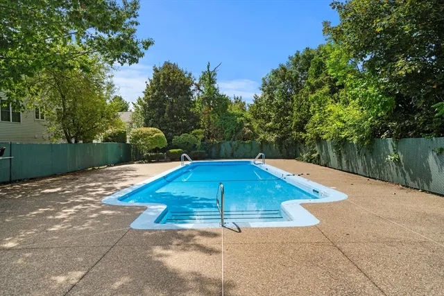 $420,000 | 1105 Lexington Street, Unit 92, Waltham, MA 02452