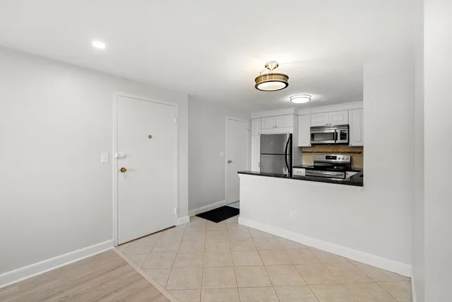 $420,000 | 1105 Lexington Street, Unit 92, Waltham, MA 02452