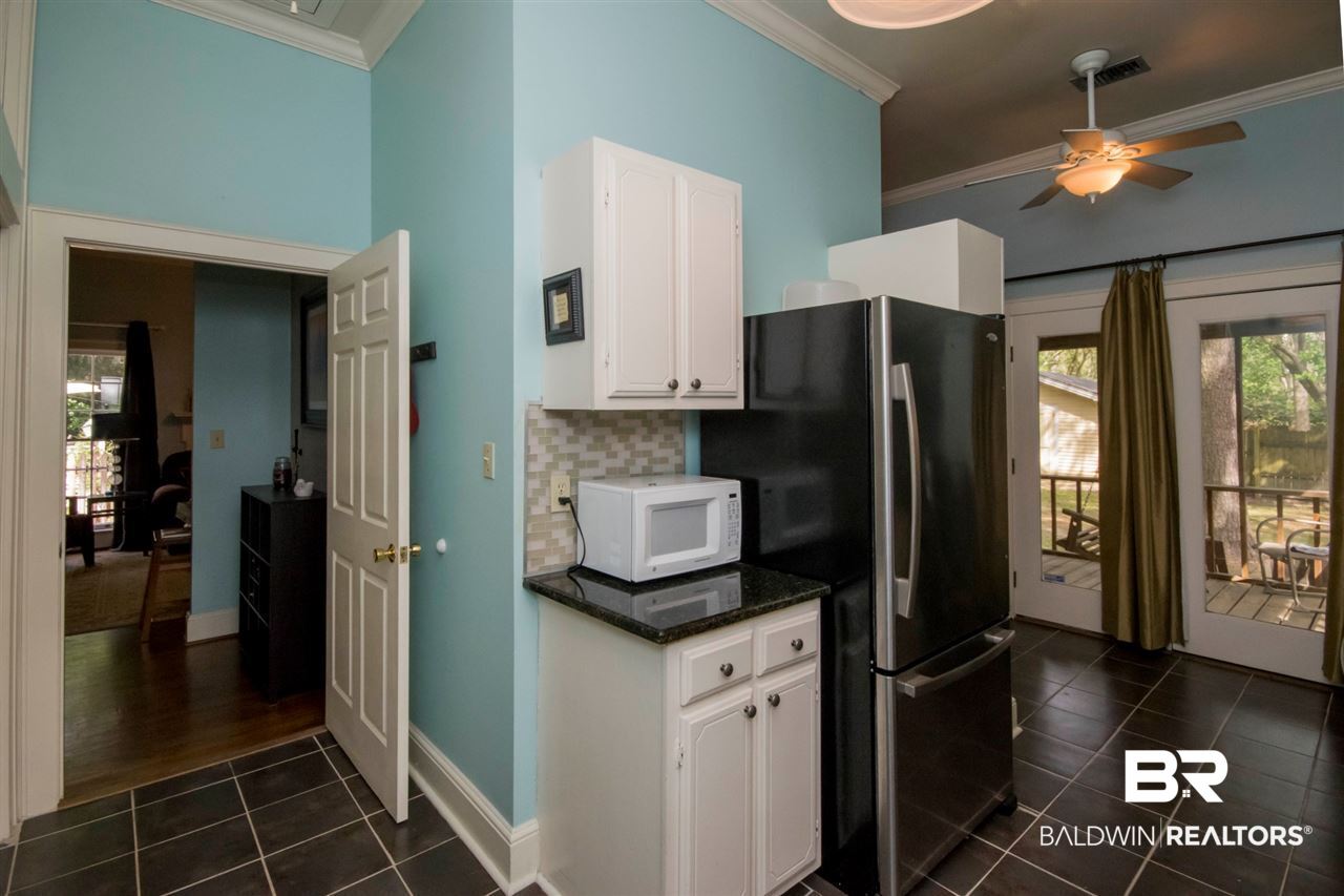 220 Hazel Street Mobile, AL 36607 - Photo 20 of 36