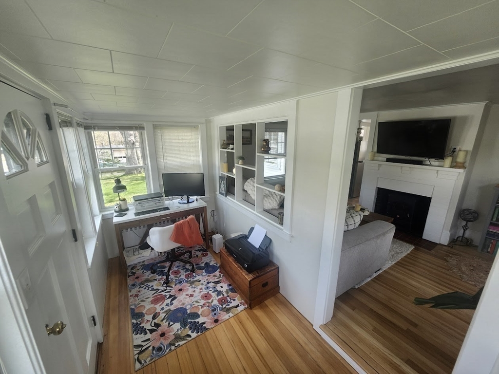 932 Webster Street Hanover, MA 02339 - Photo 6 of 9