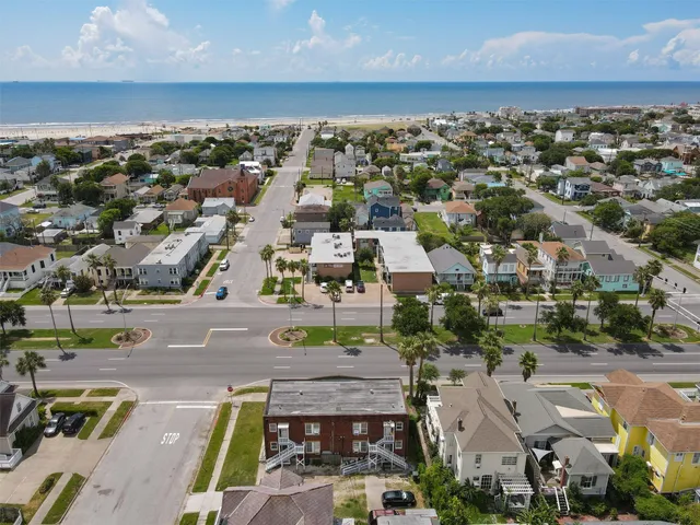 $699,000 | 1108 Broadway Avenue J, Galveston, TX 77550