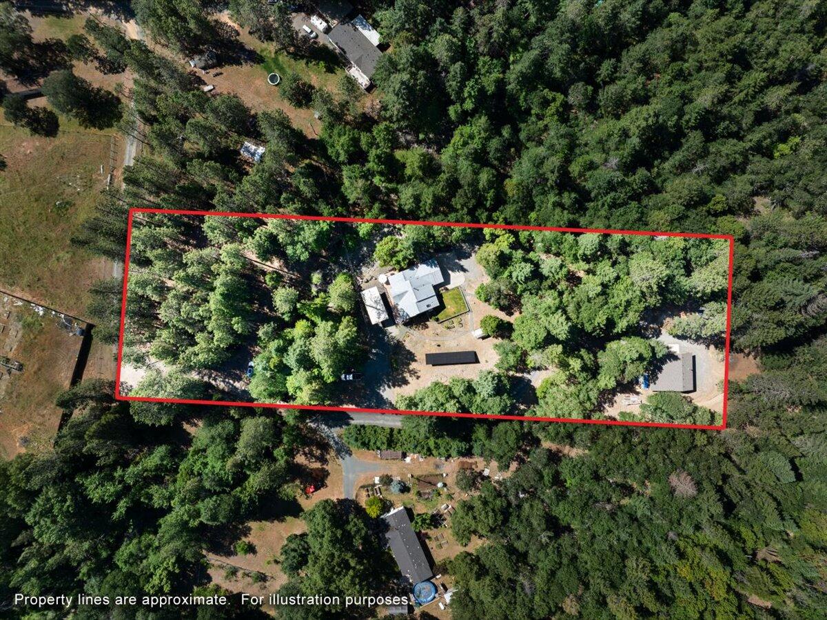 8081 West Evans Creek Road Rogue River, OR 97537 - Photo 46 of 51