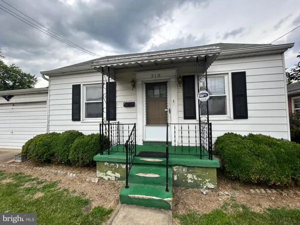 $170,000 | 318 South Cannon Avenue, Hagerstown, MD 21740