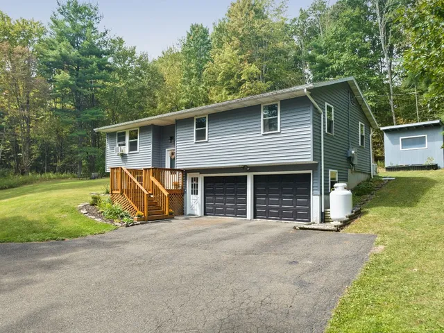 $276,000 | 1695 Cafferty Hill Road, Endicott, NY 13760