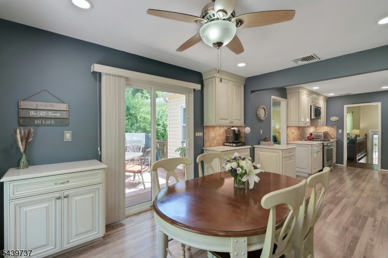 52 Stockton Road Summit, NJ 07901 - Photo 9 of 36