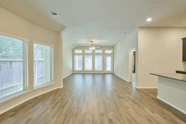 $2,900 | 103 Sunrise Haven Drive, Montgomery, TX 77316