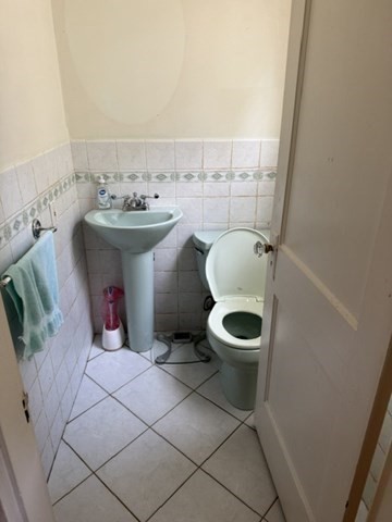 112 Glendale Road Quincy, MA 02169 - Photo 6 of 17 Gallery Image 6